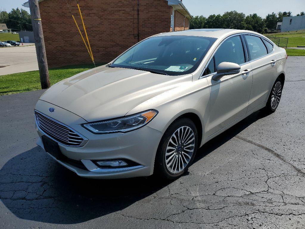 Pre-Owned 2017 Ford Fusion SE AWD 4 Door Sedan